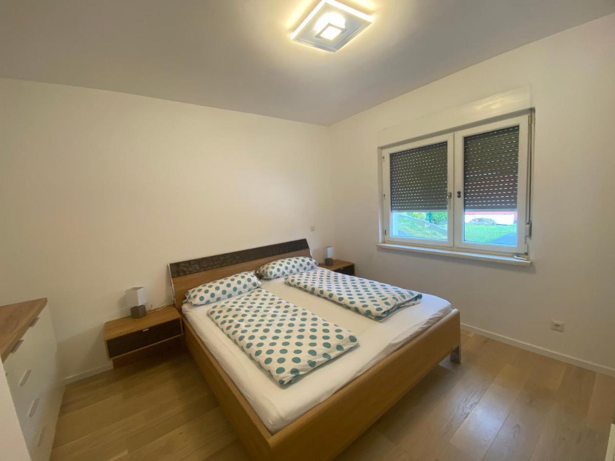Apartment Mit Parkblick Граткорн Екстериор снимка