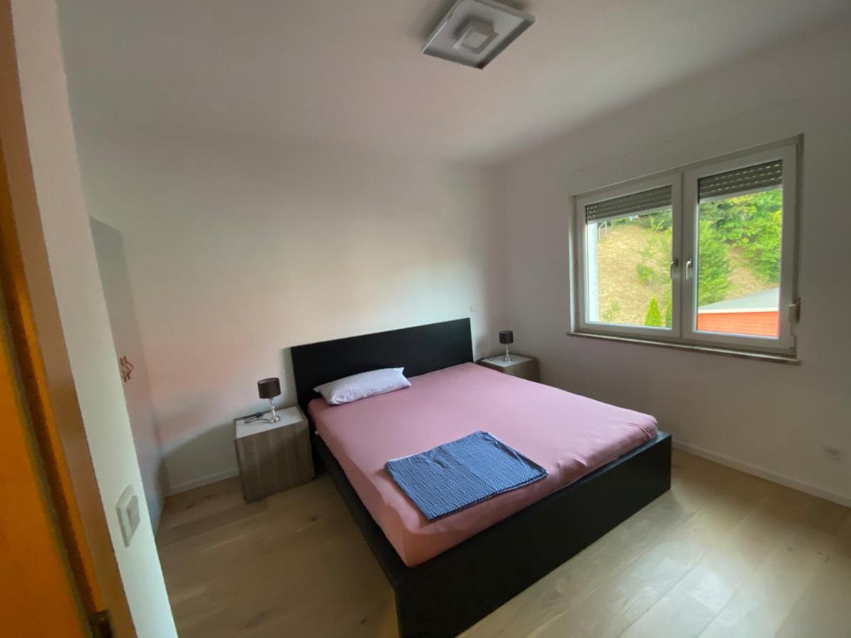 Apartment Mit Parkblick Граткорн Екстериор снимка